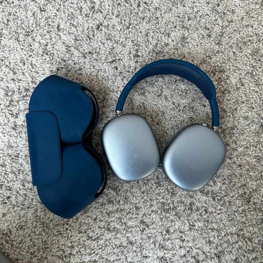 Apple AirPods Max